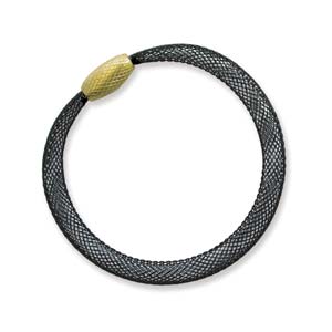 In Mesh Bracelet Black Narrw W/metal Bd 12/bg