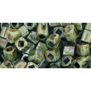 TOHO Cube 4mm HYBRID Opaque Luster - Transparent Green 100gr - TC-04-Y182