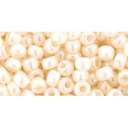TOHO Round 6/0 Ceylon Lt Ivory 250gr - TR-06-147 TOHO Round 6/0 Ceylon Lt Ivory 250gr - TR-06-147