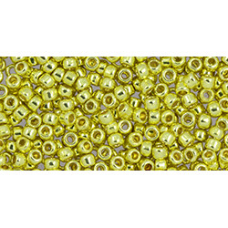 TOHO Round 11/0 Permafinish - Galvanized Yellow Gold 250gr - TR-11-PF590 TOHO Round 11/0 Permafinish - Galvanized Yellow Gold 250gr - TR-11-PF590