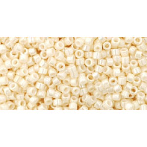 TOHO Treasure 11/0 Opaque-Lustered Lt Beige 100gr - TT-01-123