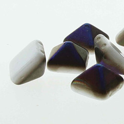 Pyramid Stud 12mm White Azuro-12Bds/ St- 10St/Bg Pyramid Stud 12mm White Azuro-12Bds/ St- 10St/Bg