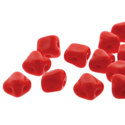 2 Hole Silky 5mm Red 40Bd/St 6St/Bg