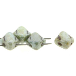 2 Hole Silky 6mm Chalk Lazure Blue -40Bds/St-6St/Bg